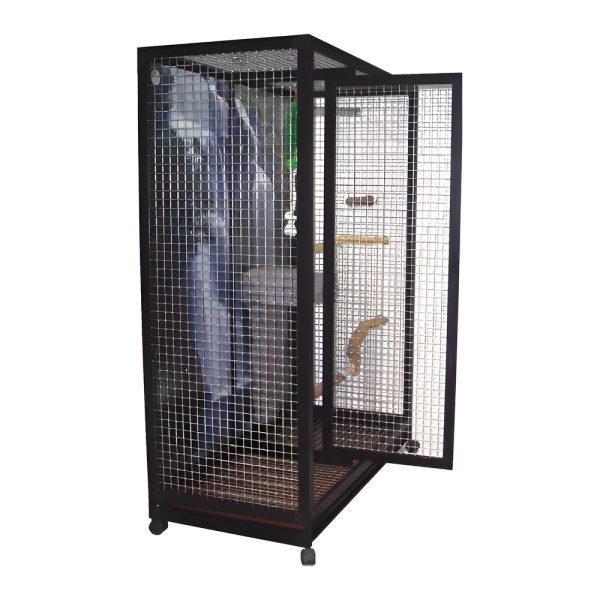 divider for animal enclosure